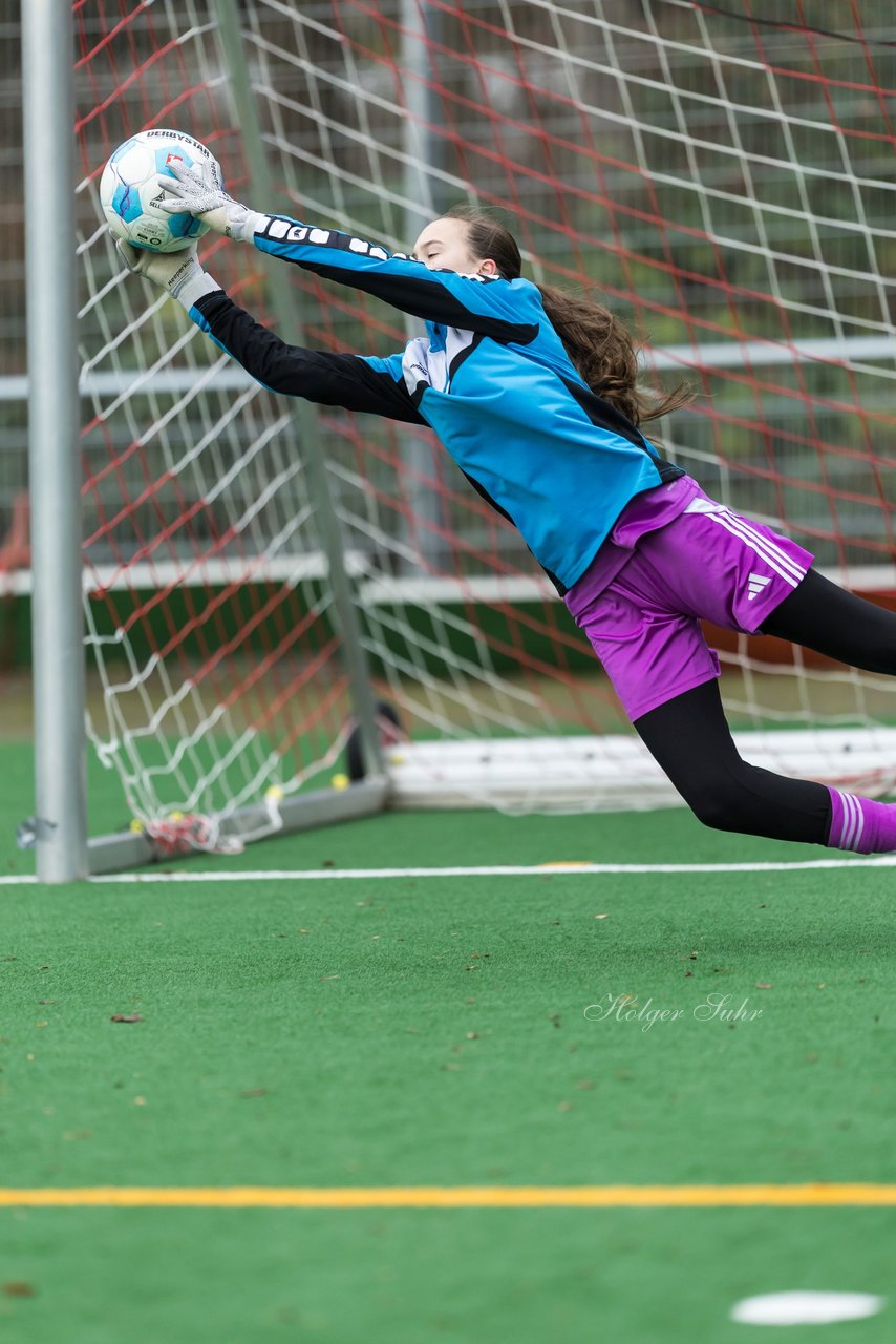 Bild 51 - wBJ VfL Pinneberg - Eimsbuettler TV2 : Ergebnis: 3:5